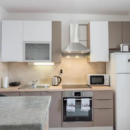 Anteo Free Parking Apartment Split