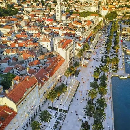 Anteo Free Parking Apartament Split