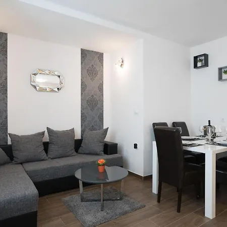 Anteo Free Parking *